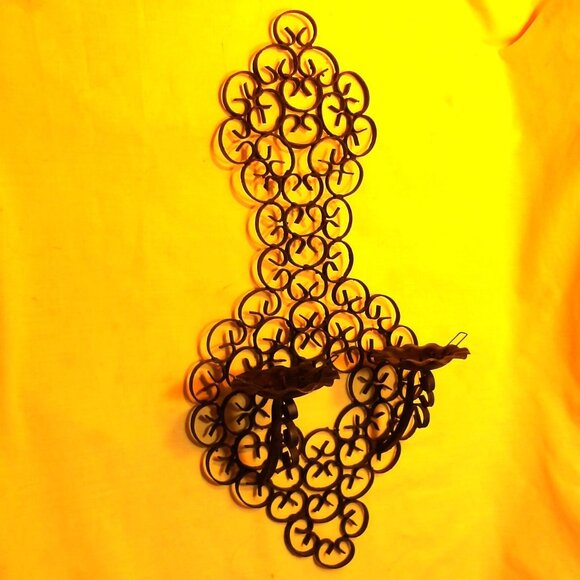 Wrought Iron *** Wall Hanger *** Candles, Plants, Your Choice - Picture 1 of 1
